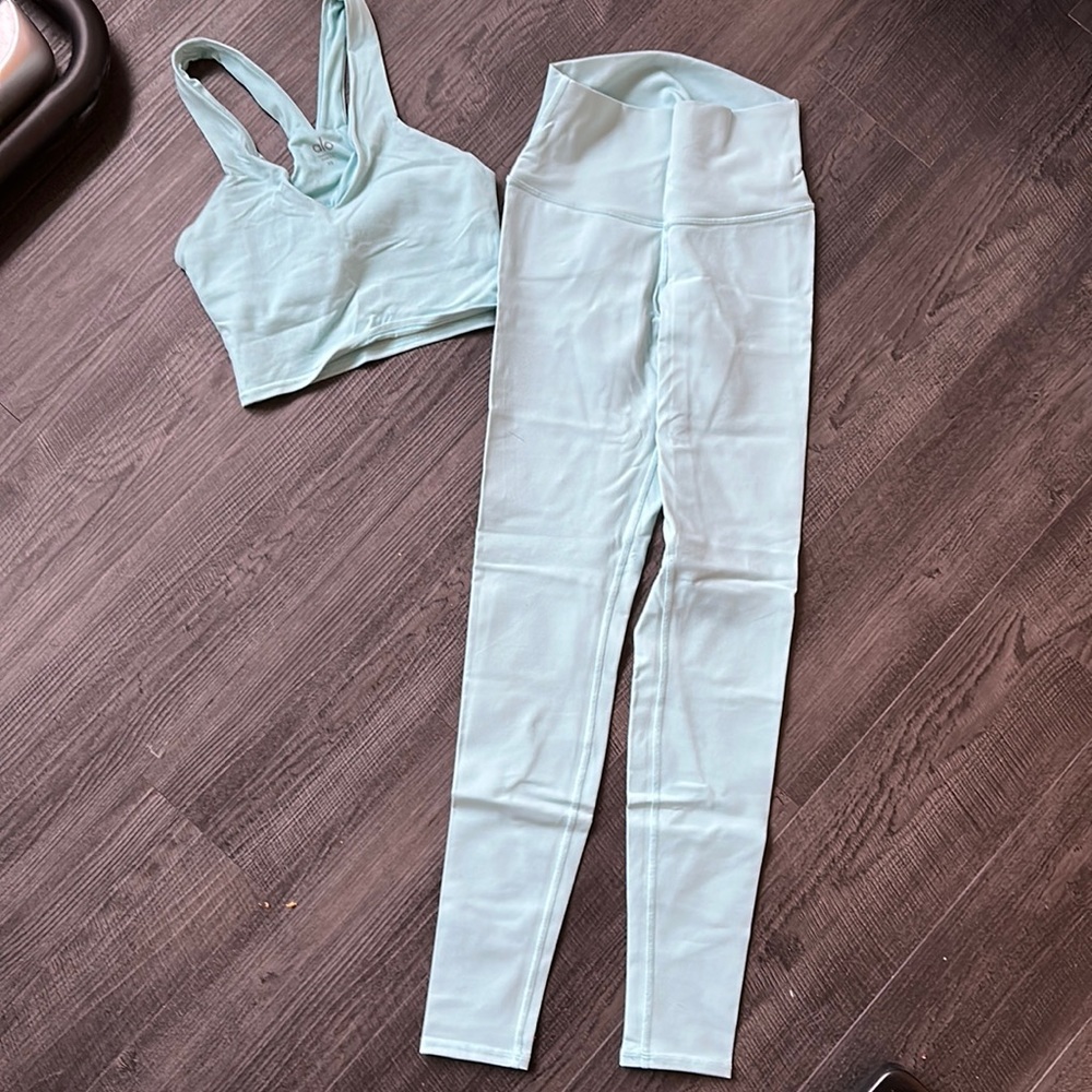 Alo Yoga Air Brushed set